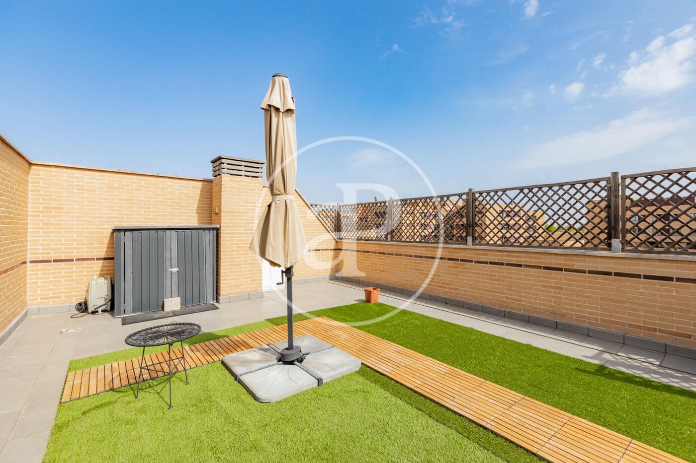3 soveværelse Lejlighed til salg i Madrid by med swimmingpool - € 1.230.000 (Ref: 9978901)