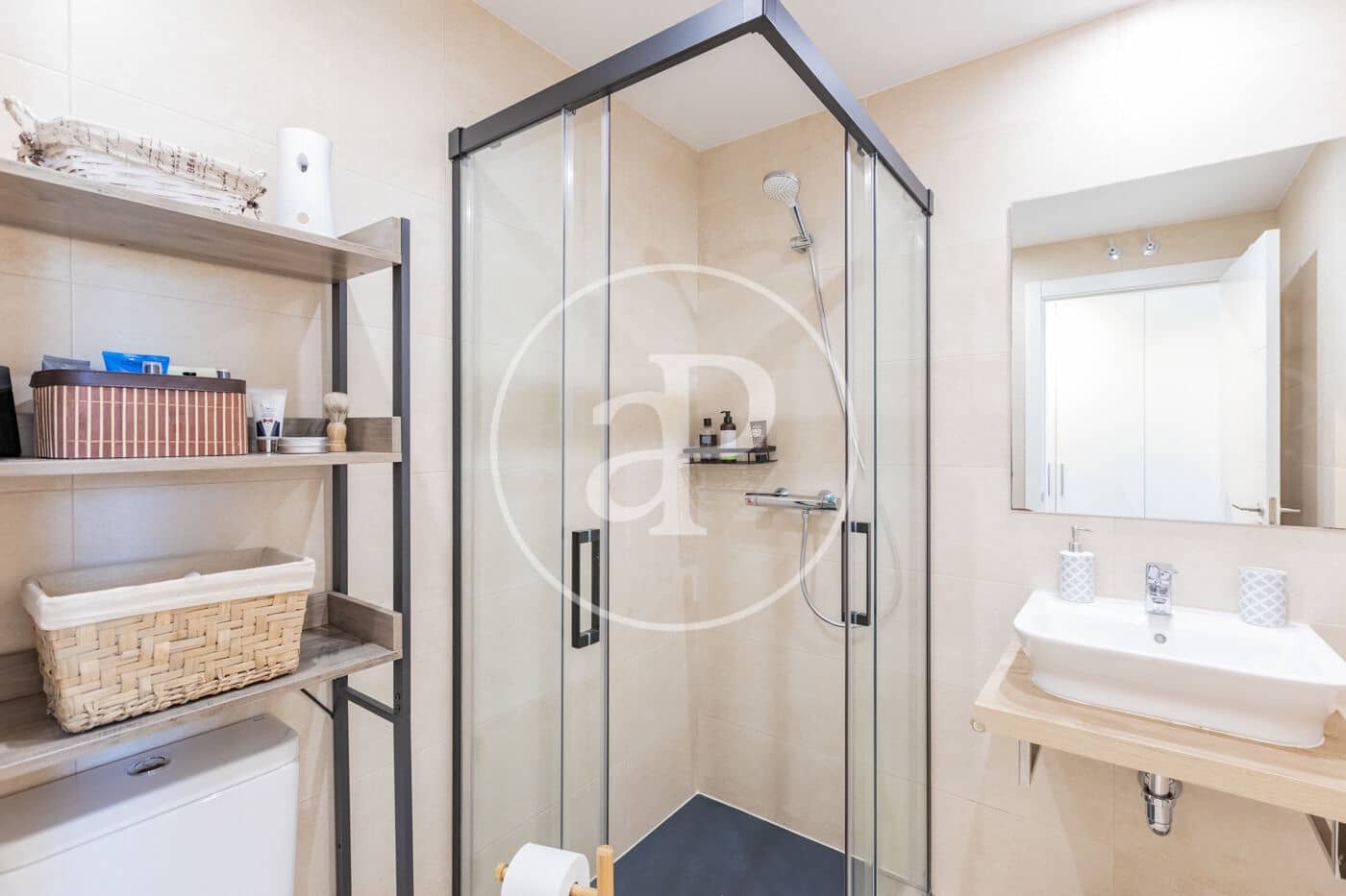 3 Zimmer Apartment zu vermieten in Madrid Stadt mit Pool Garage - 3.000 € (Ref: 9978903)