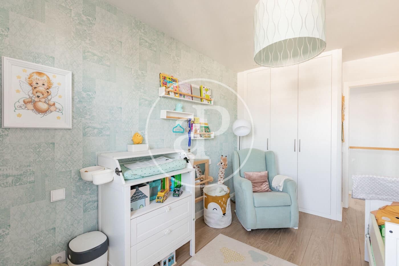 3 Zimmer Apartment zu vermieten in Madrid Stadt mit Pool Garage - 3.000 € (Ref: 9978903)
