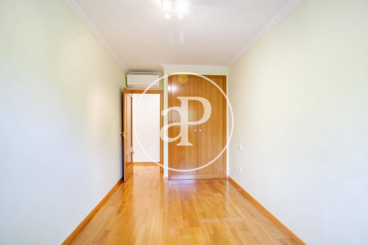 2 slaapkamer Appartement te huur in Pozuelo de Alarcon met zwembad garage - € 1.800 (Ref: 9978904)