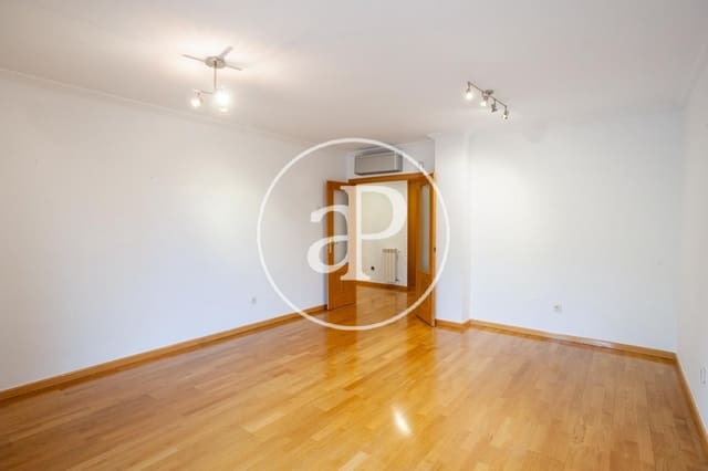 2 slaapkamer Appartement te huur in Pozuelo de Alarcón met zwembad garage - € 1.800 (Ref: 9978904)