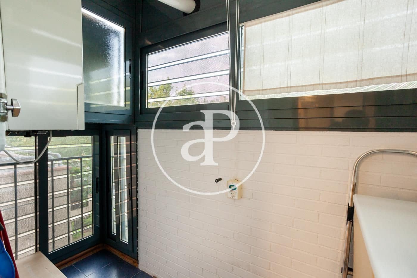 2 slaapkamer Appartement te huur in Pozuelo de Alarcon met zwembad garage - € 1.800 (Ref: 9978904)