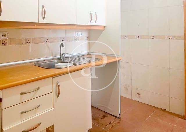Apartamento de 2 habitaciones en Almenara, Madrid ciudad en venta - 250.000 € (Ref: 9983032)