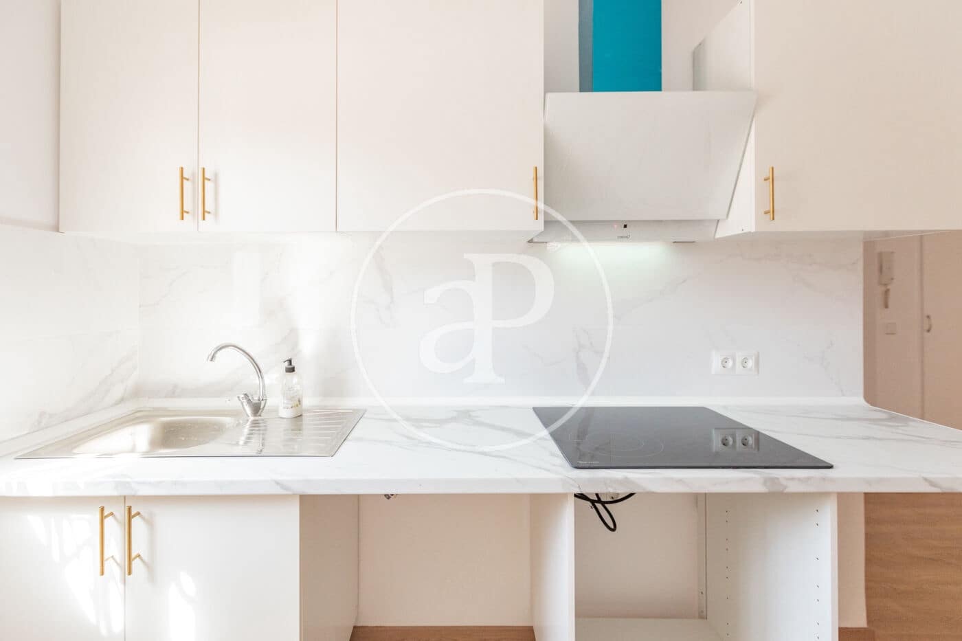 2 bedroom Apartment for sale in Madrid city - € 425,000 (Ref: 9983033)