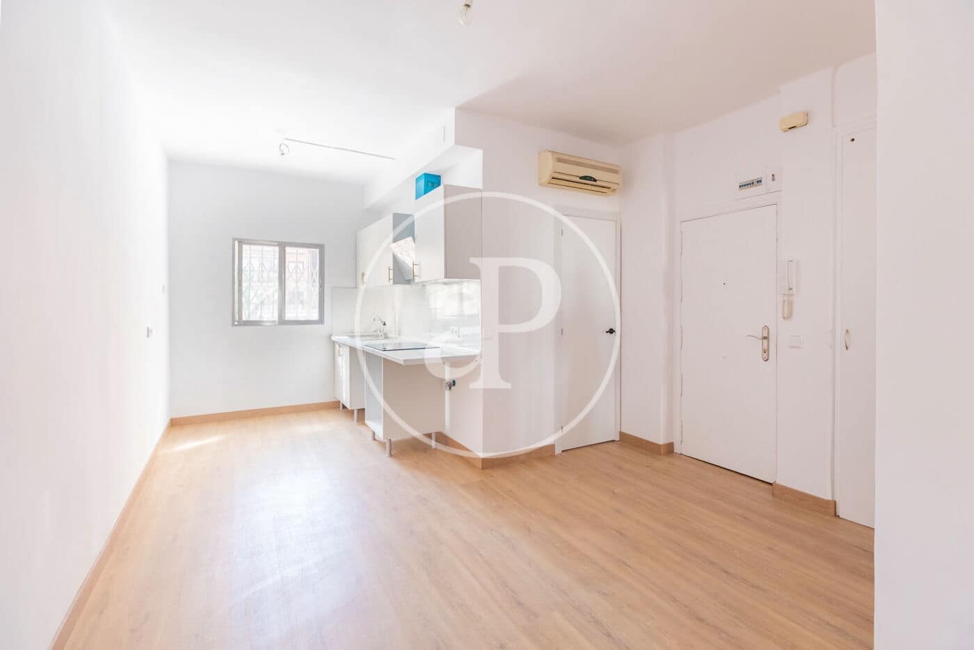 2 bedroom Apartment for sale in Madrid city - € 425,000 (Ref: 9983033)