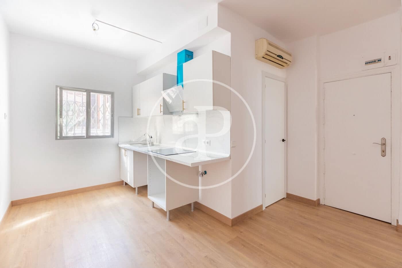 2 bedroom Apartment for sale in Madrid city - € 425,000 (Ref: 9983033)