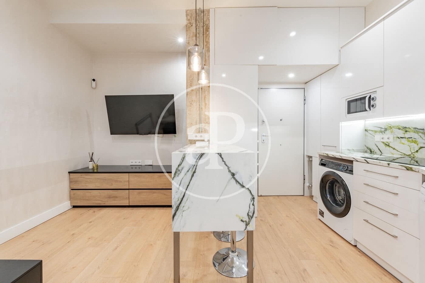 1 sovrum Lägenhet till salu i Madrid stad - 350 000 € (Ref: 9983036)