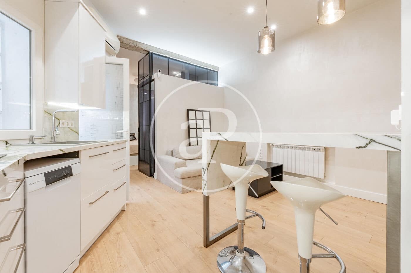 1 sovrum Lägenhet till salu i Madrid stad - 350 000 € (Ref: 9983036)