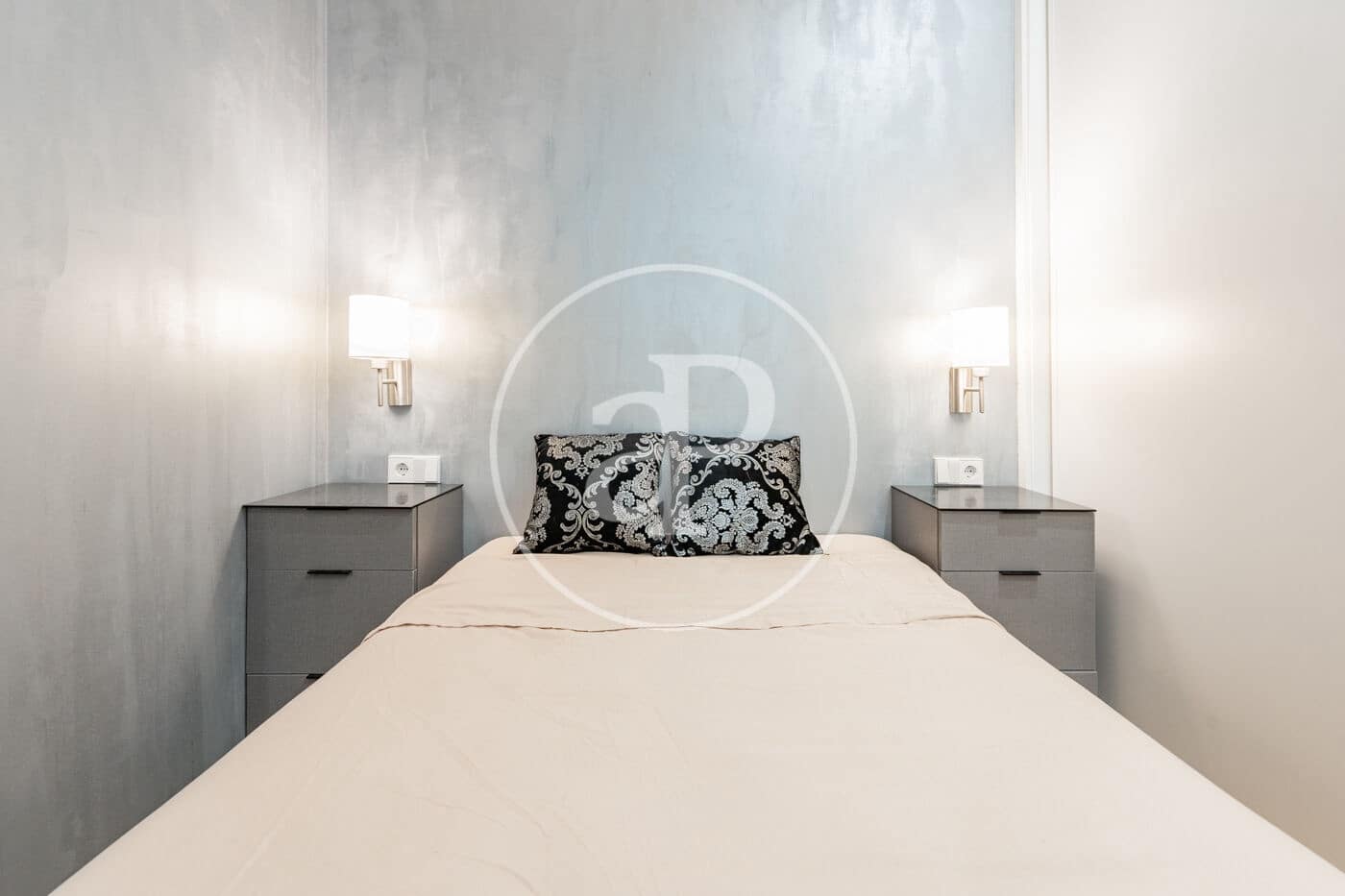 1 sovrum Lägenhet till salu i Madrid stad - 350 000 € (Ref: 9983036)