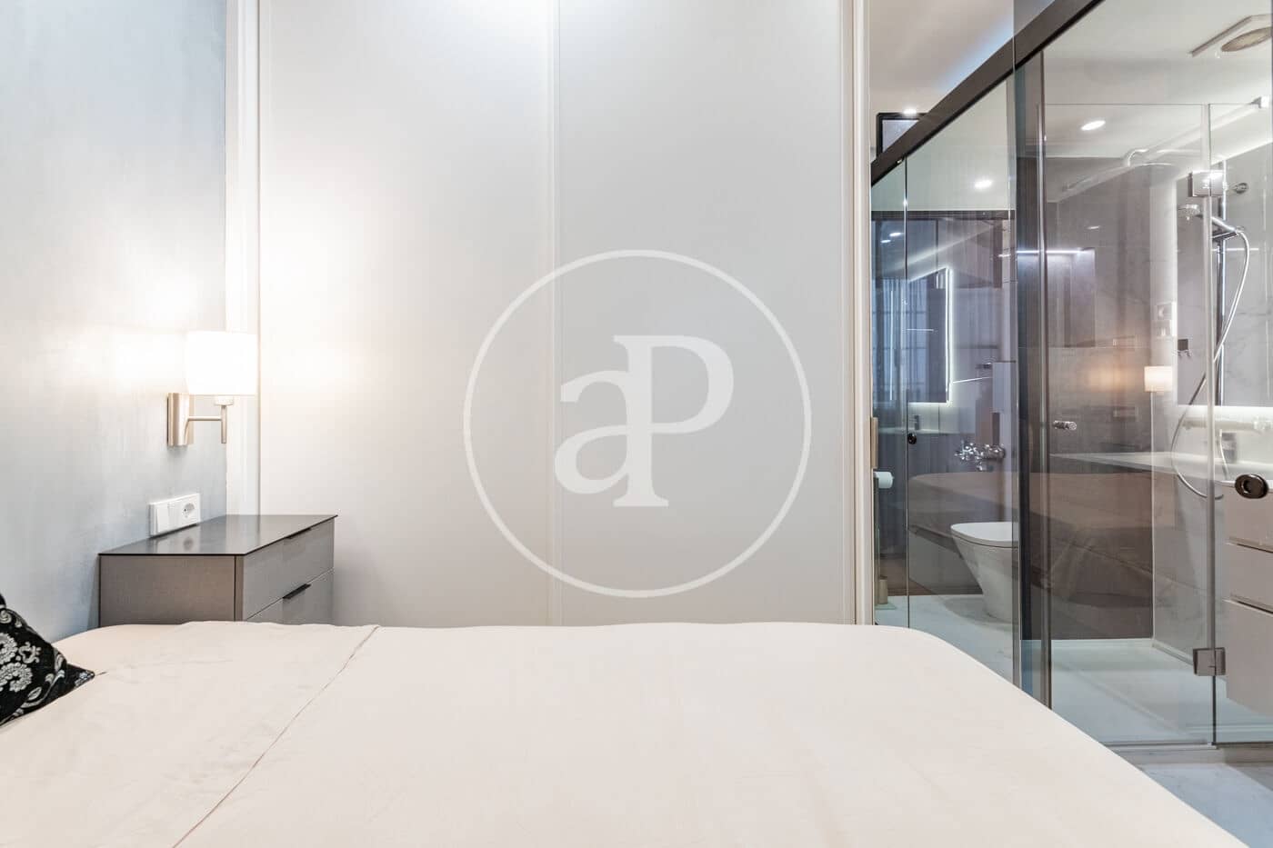 1 sovrum Lägenhet till salu i Madrid stad - 350 000 € (Ref: 9983036)