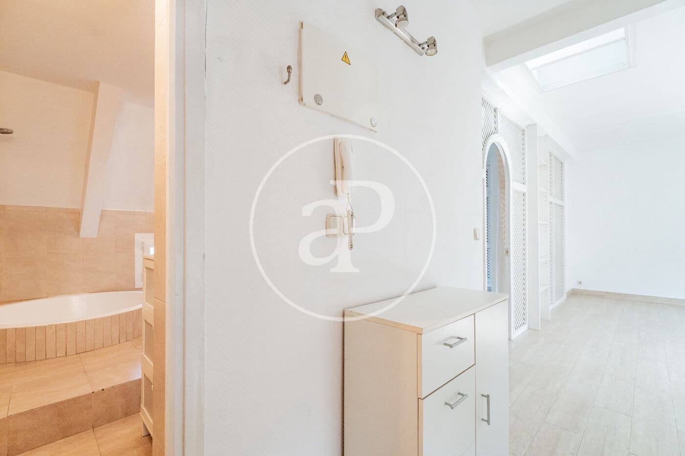 1 sypialnia Apartament na sprzedaż w Miasto Madryt z basenem - 650 000 € (Ref: 9983037)