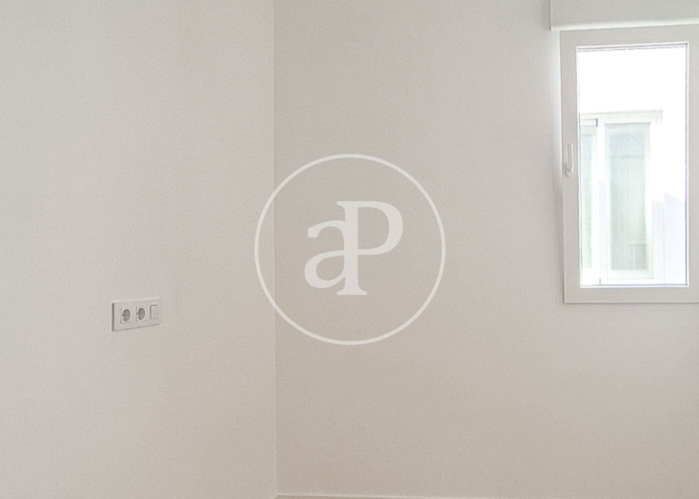 Apartamento de 2 habitaciones en Madrid ciudad en venta - 370.000 € (Ref: 9984998)