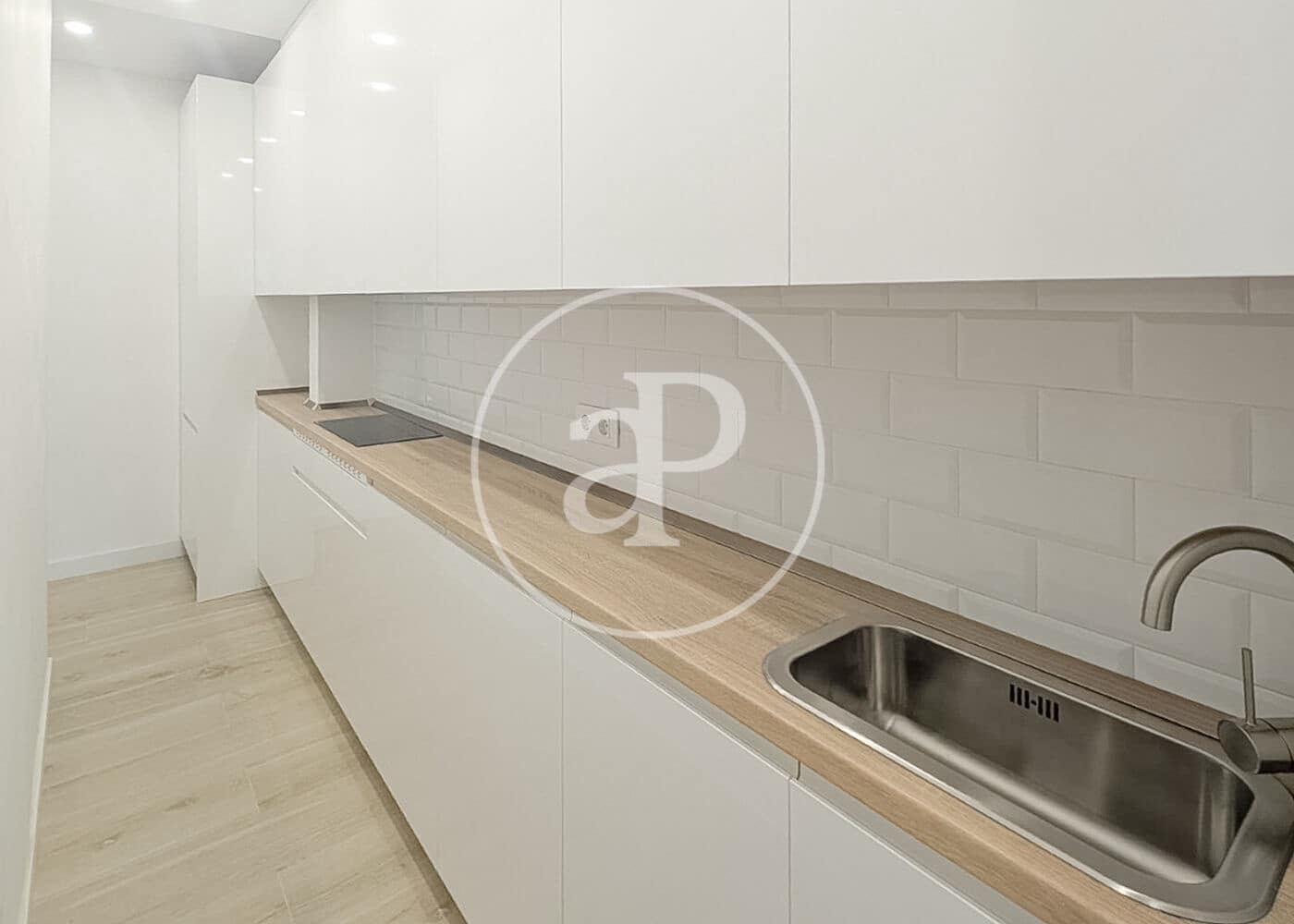 Apartamento de 2 habitaciones en Madrid ciudad en venta - 370.000 € (Ref: 9984998)
