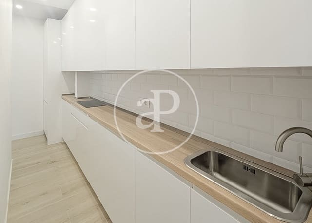 Apartamento de 2 habitaciones en Delicias, Madrid ciudad en venta - 370.000 € (Ref: 9984998)