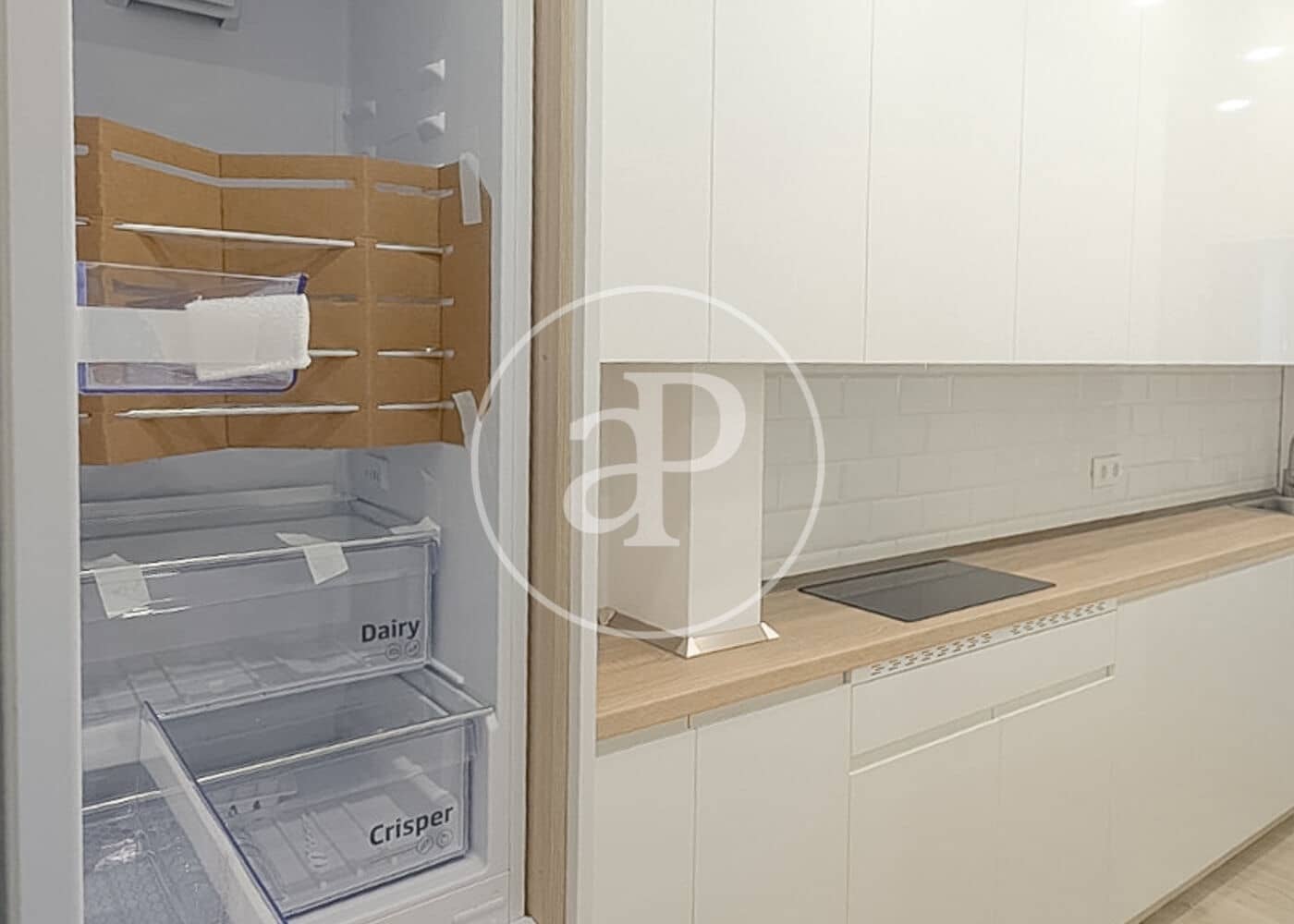 Apartamento de 2 habitaciones en Madrid ciudad en venta - 370.000 € (Ref: 9984998)