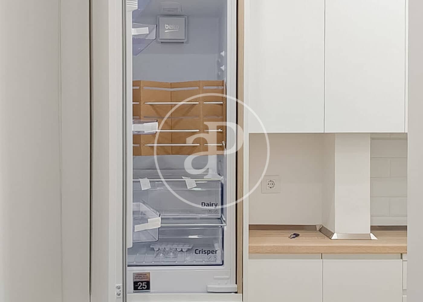 Apartamento de 2 habitaciones en Madrid ciudad en venta - 370.000 € (Ref: 9984998)