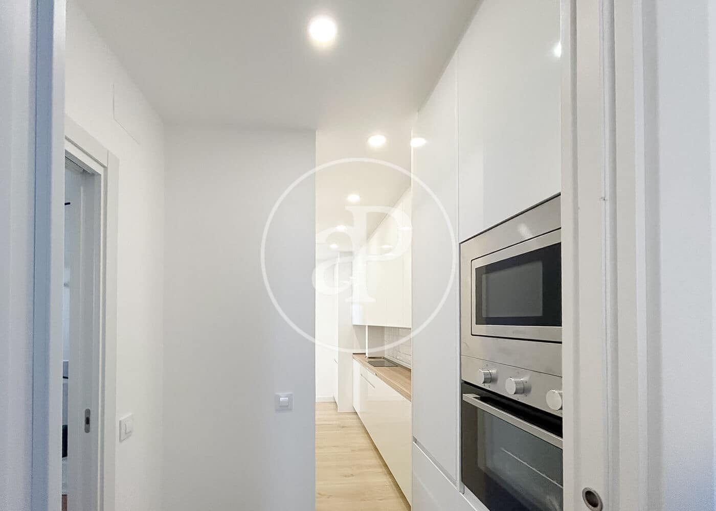 2 makuuhuone Huoneisto myytävänä paikassa Madrid kaupunki - 370 000 € (Ref: 9984998)