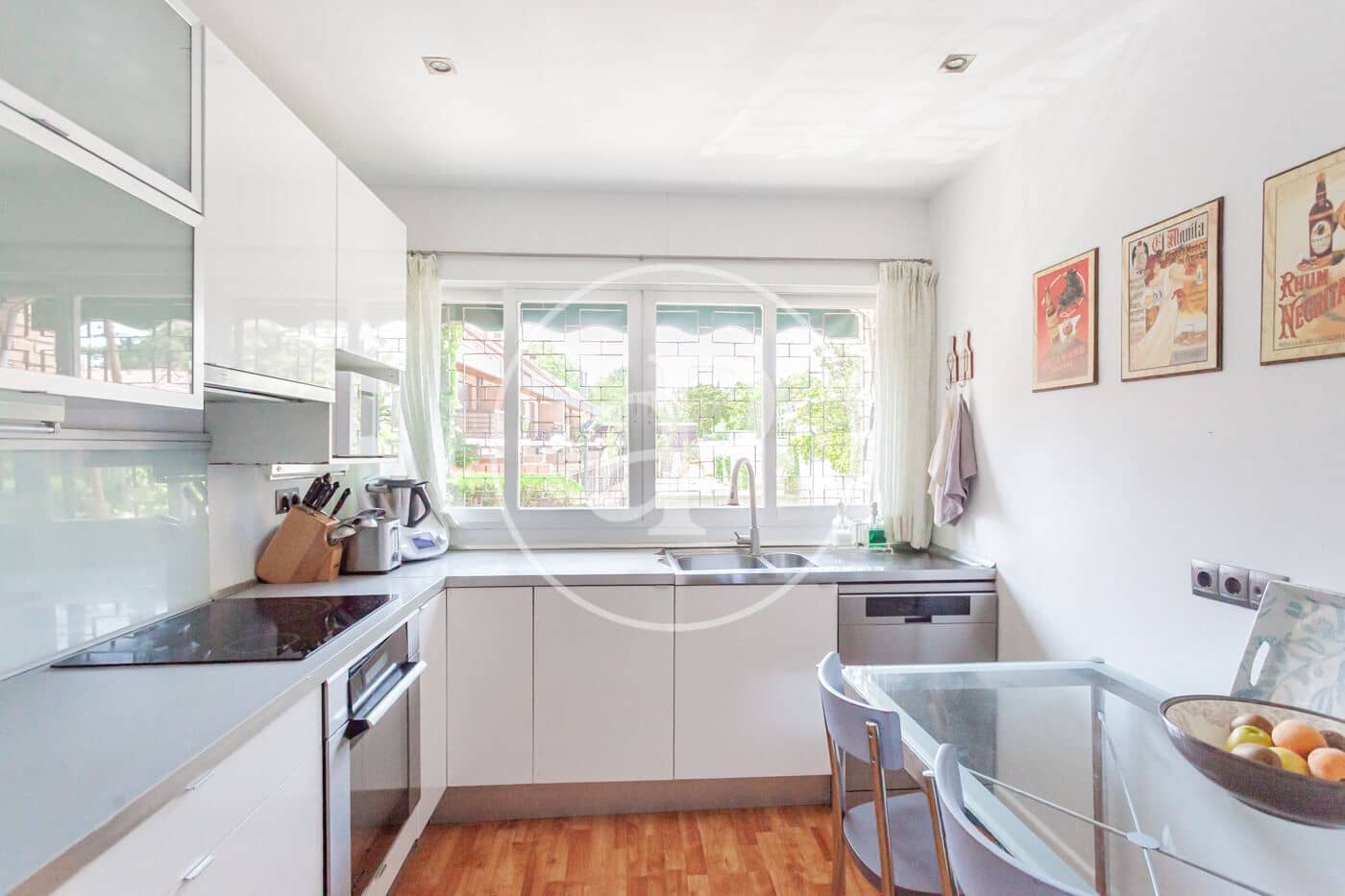 5 quarto Moradia para venda em Pozuelo de Alarcon com piscina - 1 080 000 € (Ref: 9986880)