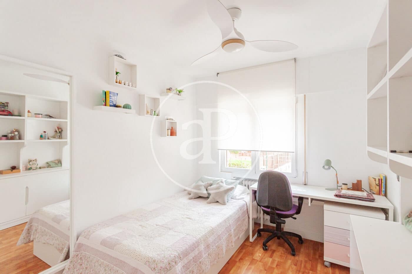 5 quarto Moradia para venda em Pozuelo de Alarcon com piscina - 1 080 000 € (Ref: 9986880)