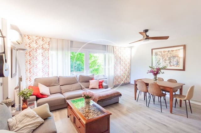 5 soveværelse Villa til salg i Pozuelo de Alarcón med swimmingpool - € 1.080.000 (Ref: 9986880)