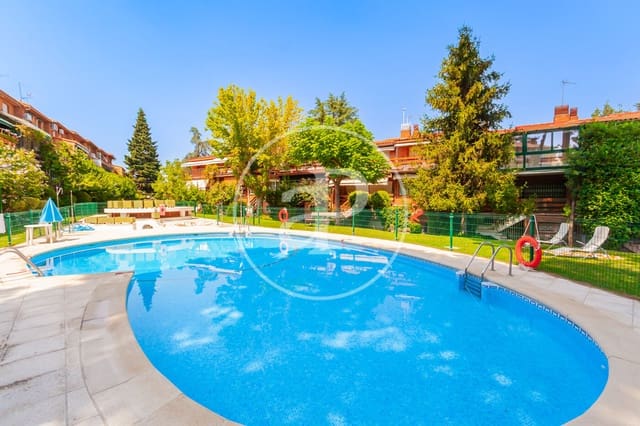5 sypialnia Willa na sprzedaż w Pozuelo de Alarcón z basenem - 1 080 000 € (Ref: 9986880)