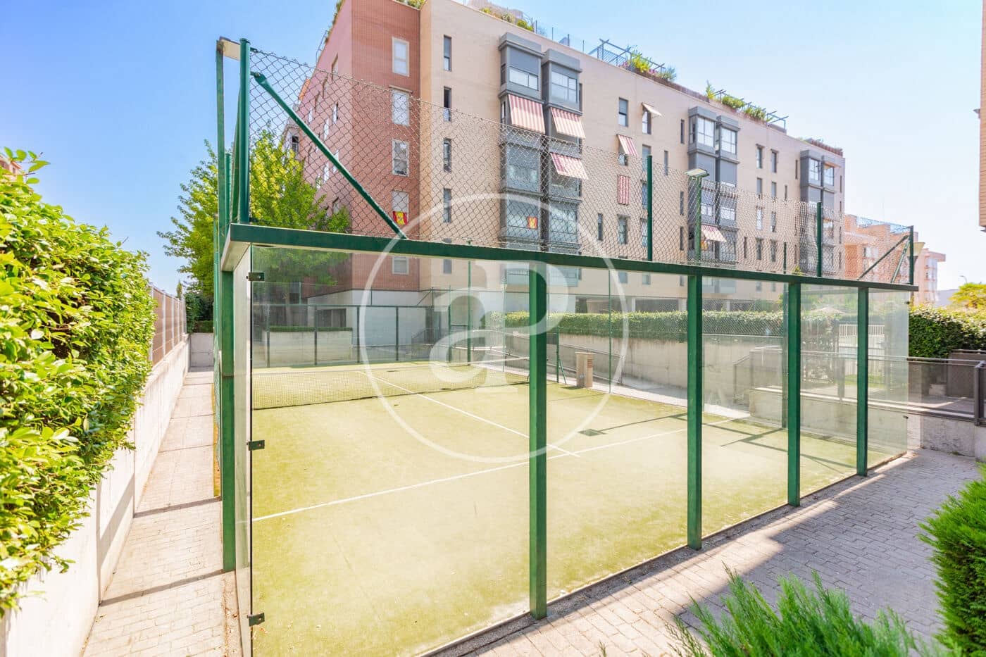 4 Zimmer Apartment zu verkaufen in Madrid Stadt mit Pool - 895.000 € (Ref: 9986881)