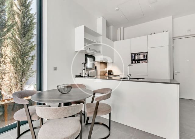 1 slaapkamer Appartement te huur in Recoletos, Madrid stad - € 4.700 (Ref: 9986882)