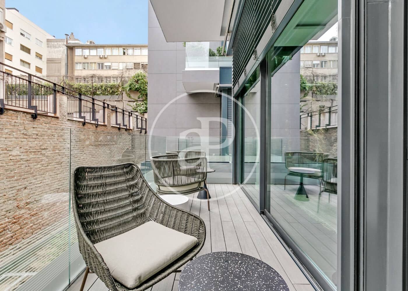 1 slaapkamer Appartement te huur in Madrid stad - € 4.700 (Ref: 9986882)