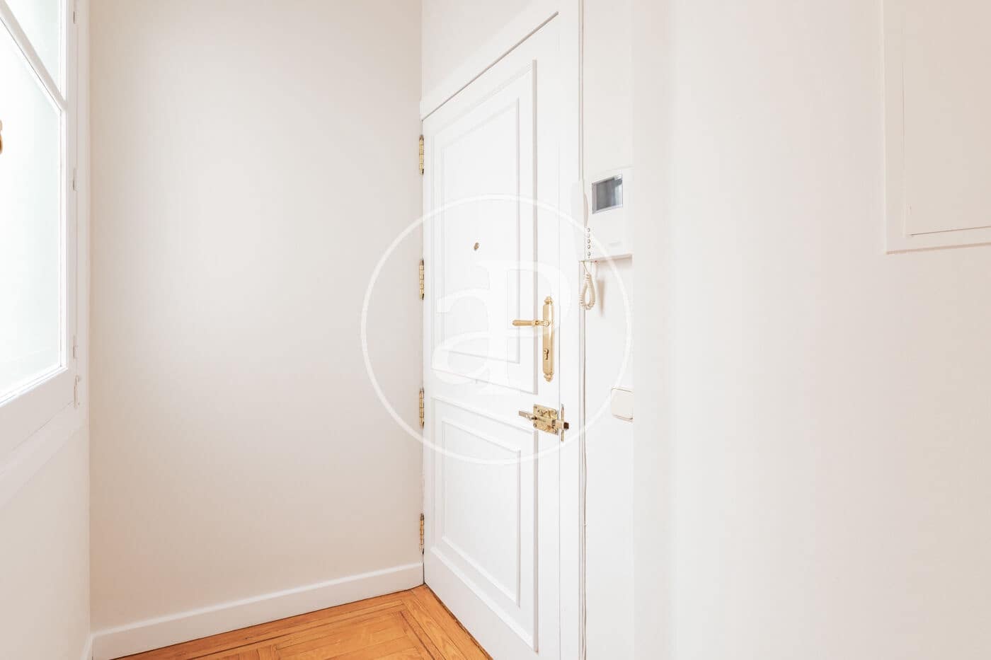 2 bedroom Apartment for rent in Madrid city - € 3,300 (Ref: 9986883)