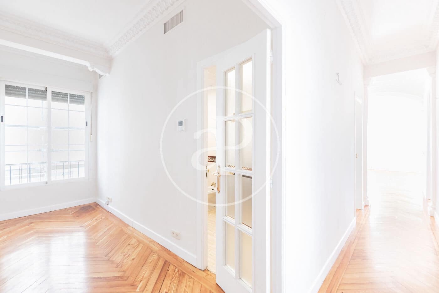 2 bedroom Apartment for rent in Madrid city - € 3,300 (Ref: 9986883)