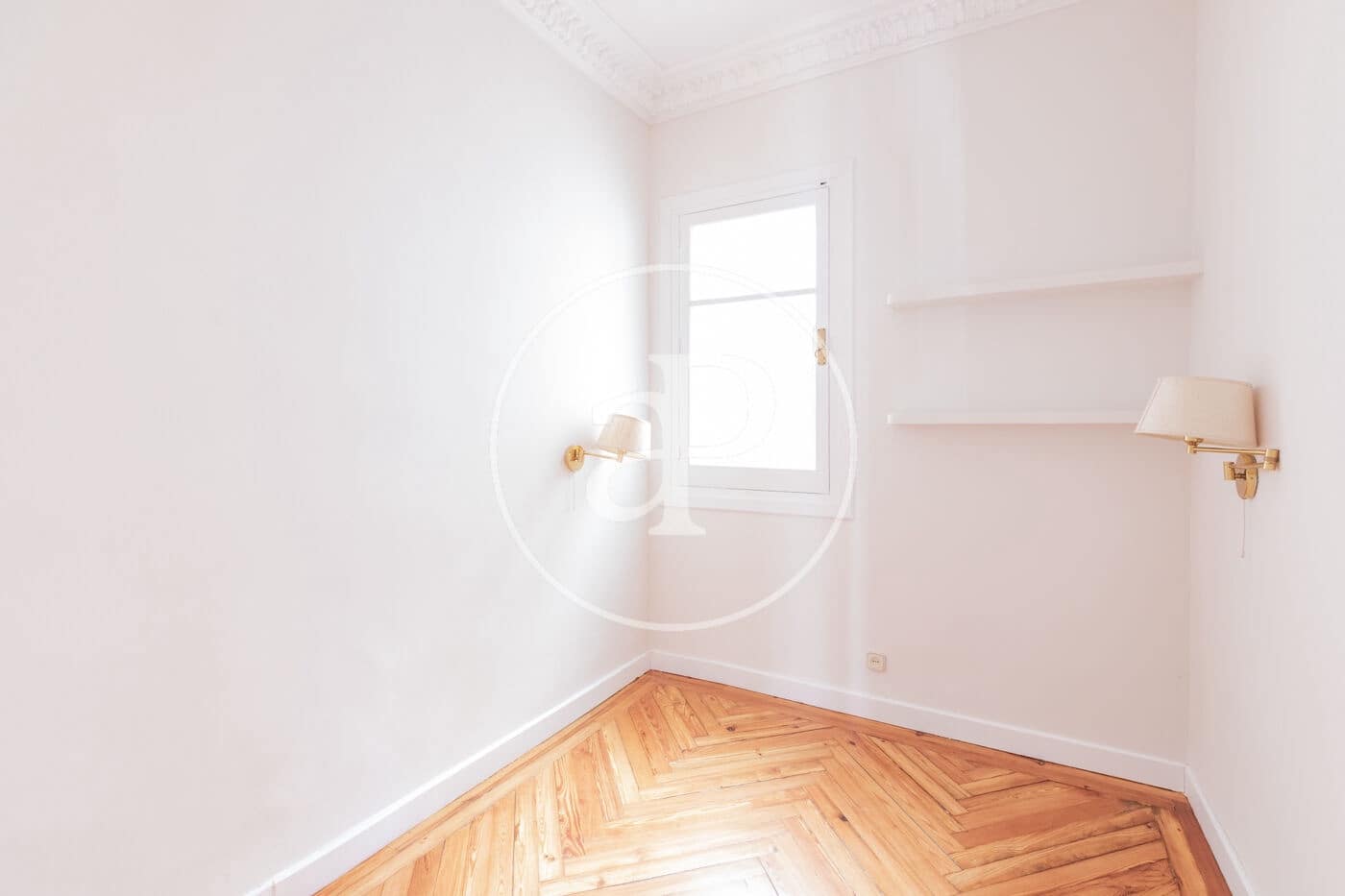 2 bedroom Apartment for rent in Madrid city - € 3,300 (Ref: 9986883)