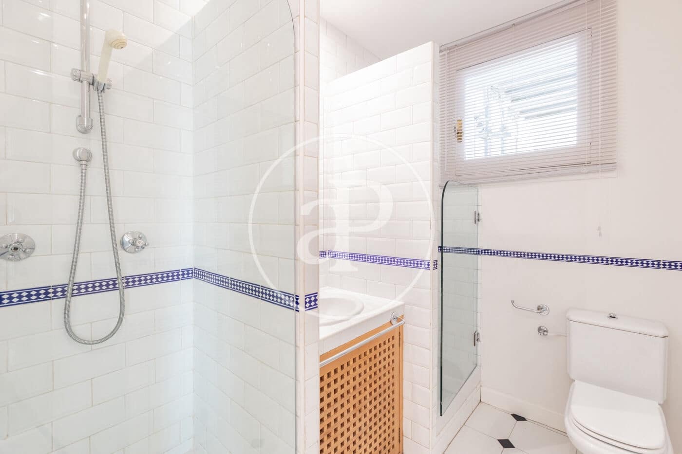 2 bedroom Apartment for rent in Madrid city - € 3,300 (Ref: 9986883)