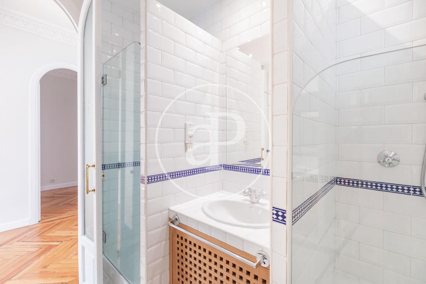 2 bedroom Apartment for rent in Madrid city - € 3,300 (Ref: 9986883)