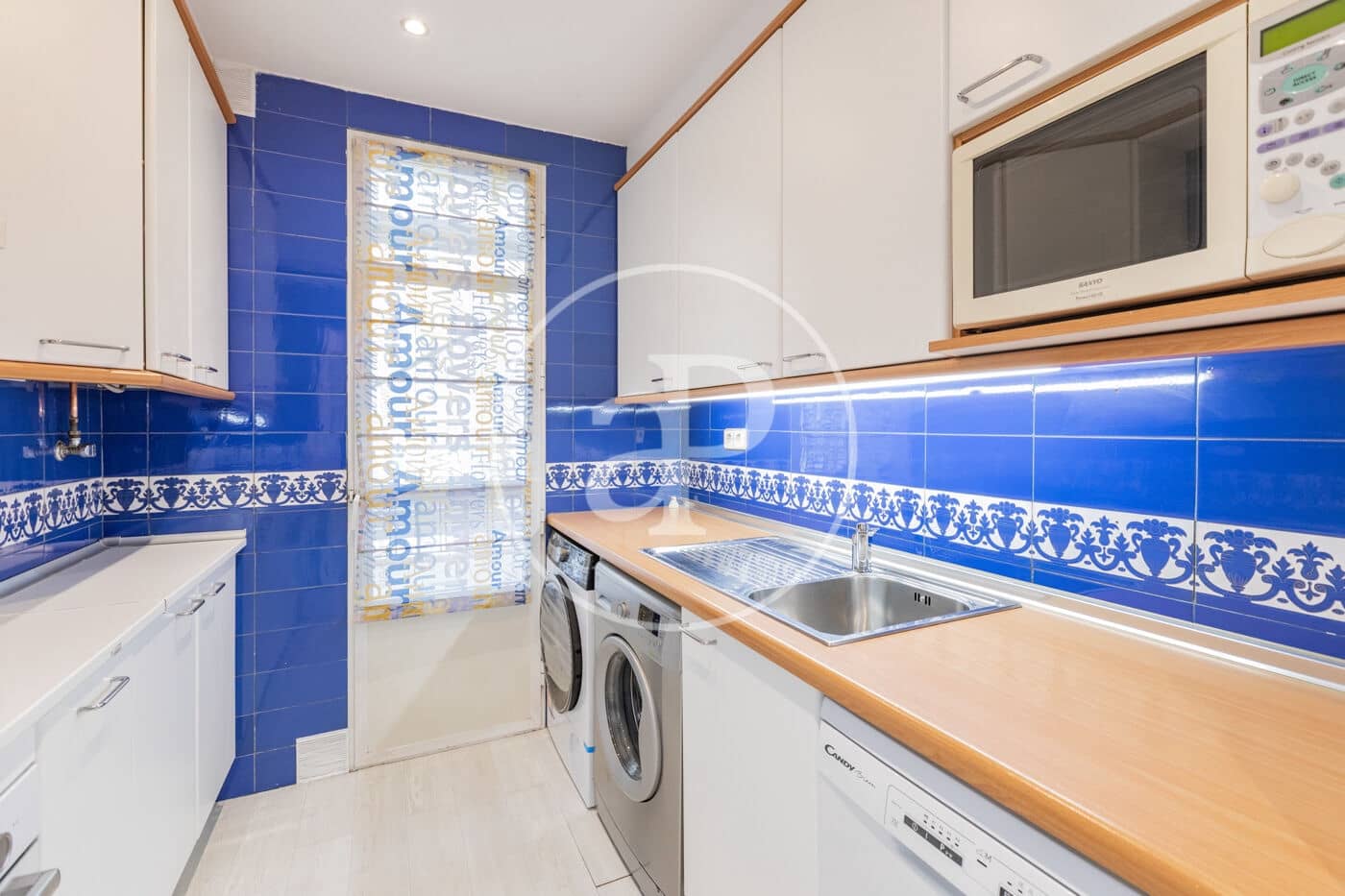 2 bedroom Apartment for rent in Madrid city - € 3,300 (Ref: 9986883)