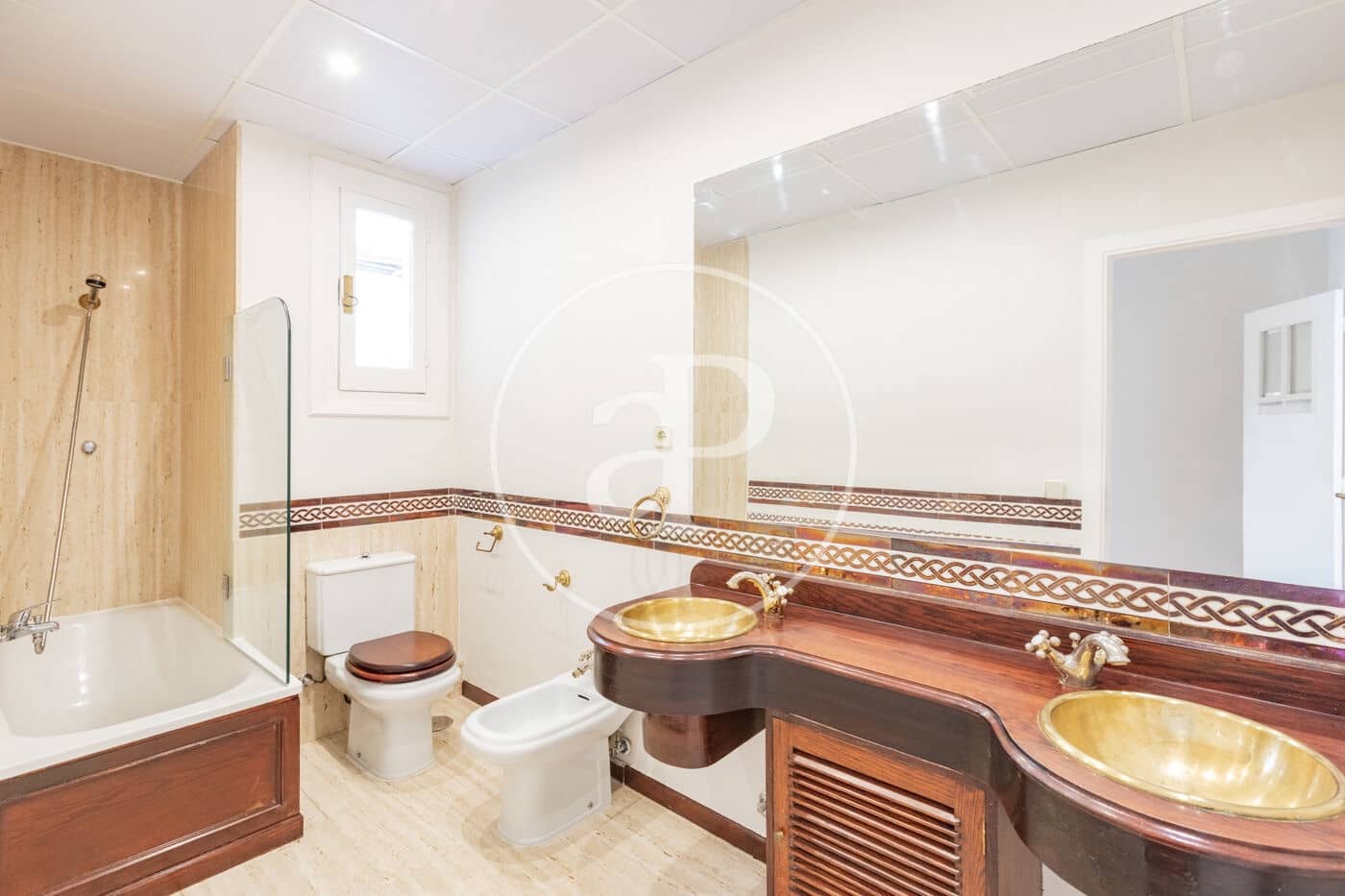 2 bedroom Apartment for rent in Madrid city - € 3,300 (Ref: 9986883)