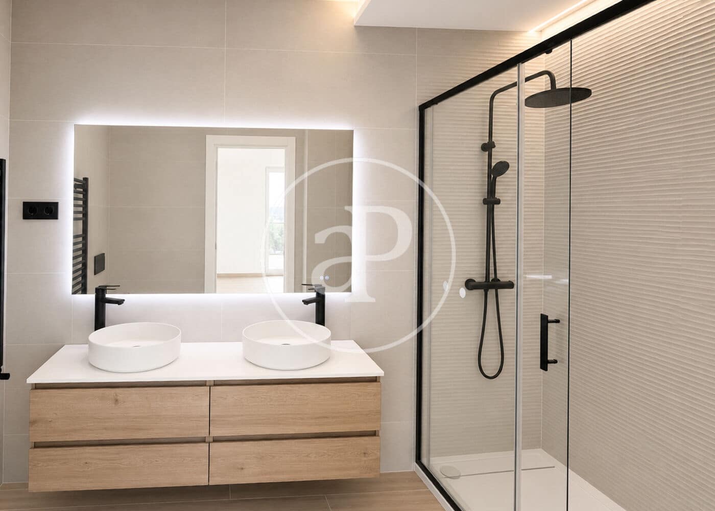 2 slaapkamer Appartement te koop in Madrid stad - € 649.000 (Ref: 9986884)