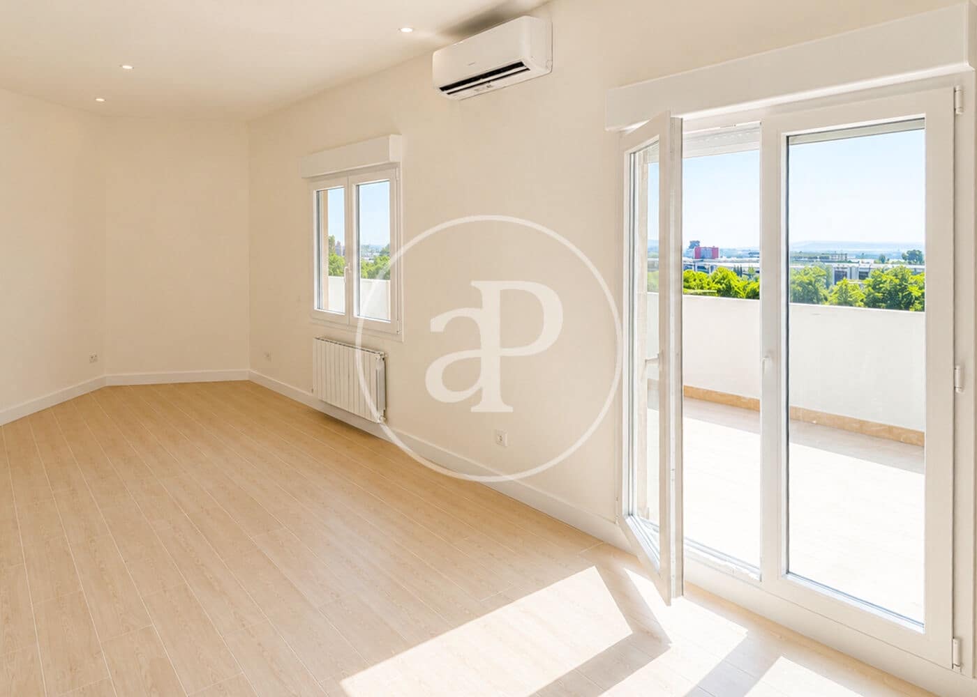 2 slaapkamer Appartement te koop in Madrid stad - € 649.000 (Ref: 9986884)