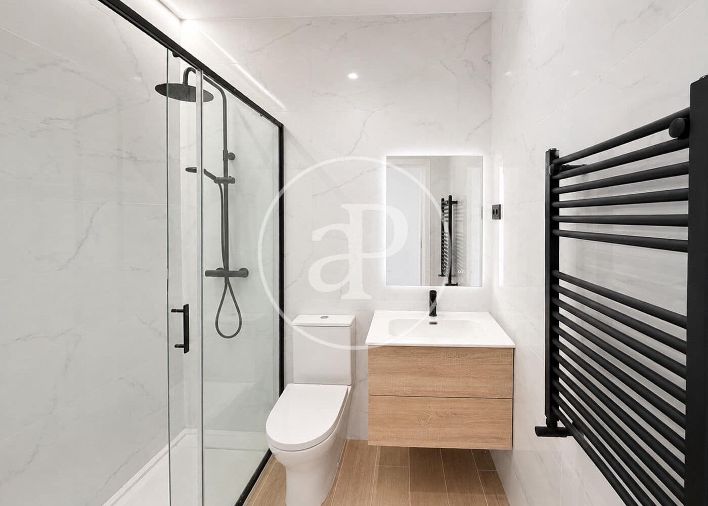2 slaapkamer Appartement te koop in Madrid stad - € 649.000 (Ref: 9986884)