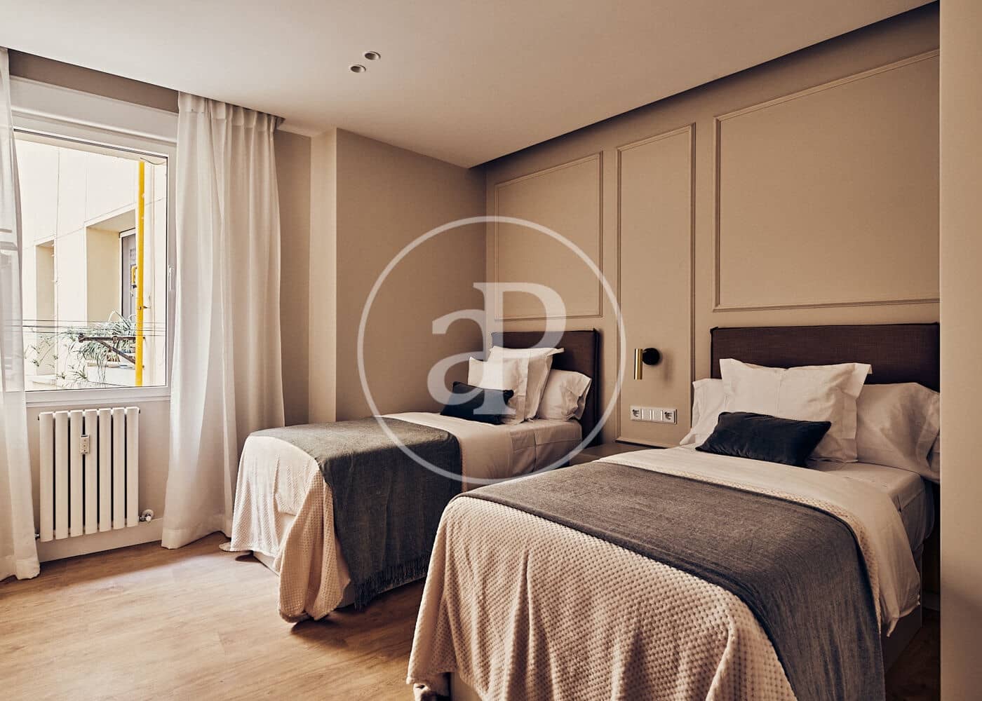 3 soveværelse Lejlighed til salg i Madrid by - € 2.110.000 (Ref: 9986886)