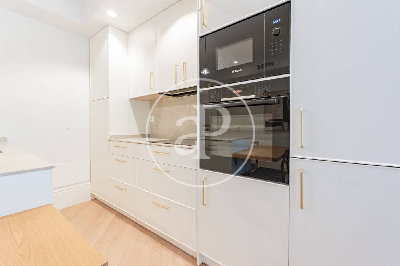 2 slaapkamer Appartement te koop in Madrid stad - € 1.050.000 (Ref: 9986888)