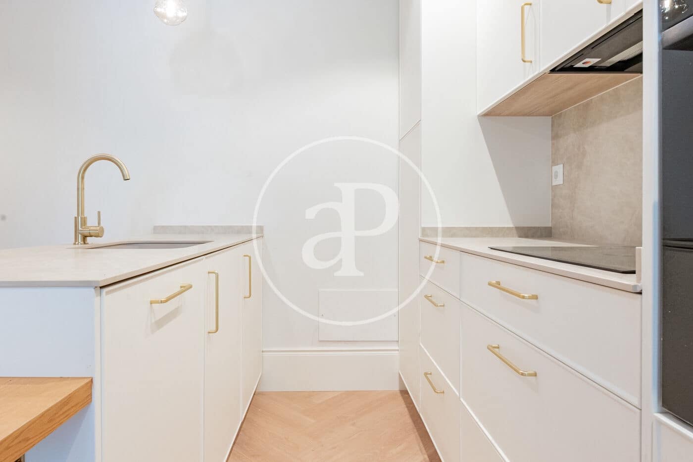 2 slaapkamer Appartement te koop in Madrid stad - € 1.050.000 (Ref: 9986888)