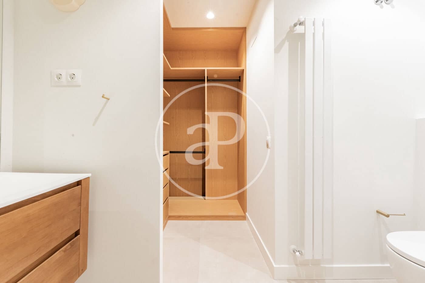 2 slaapkamer Appartement te koop in Madrid stad - € 1.050.000 (Ref: 9986888)