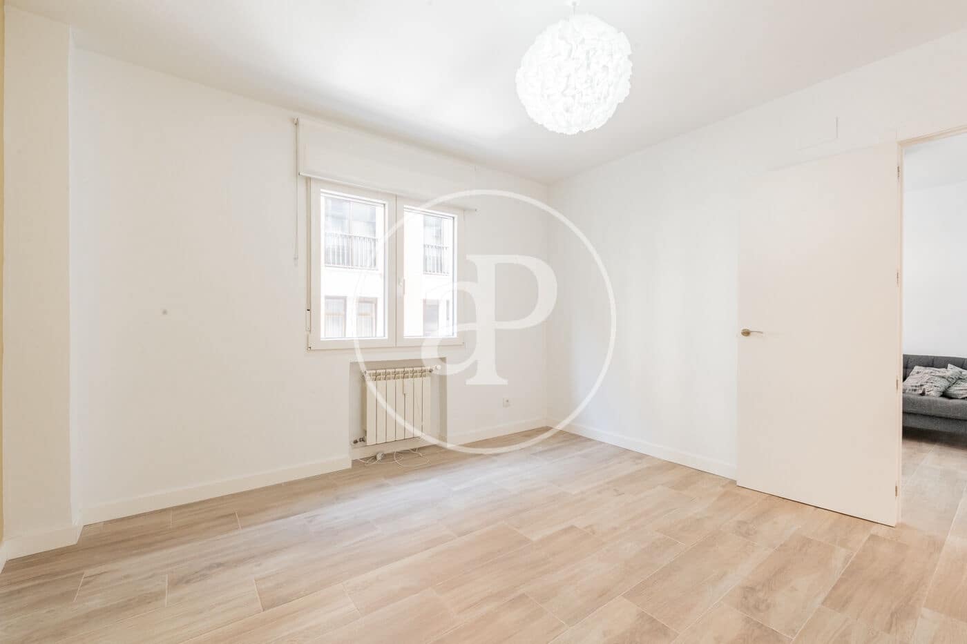 Appartement de 1 chambre à louer à Madrid ville - 1 500 € (Ref: 9990741)