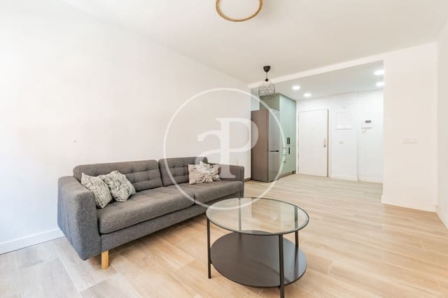 1 soveværelse Lejlighed til leje i Universidad, Madrid by - € 1.500 (Ref: 9990741)