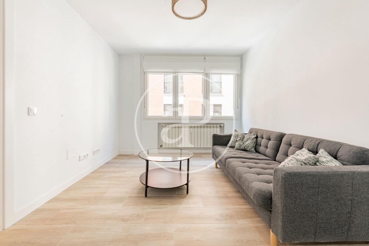 Appartement de 1 chambre à louer à Madrid ville - 1 500 € (Ref: 9990741)