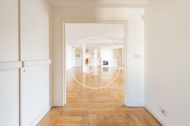 4 slaapkamer Penthouse te huur in El Viso, Madrid stad met garage - € 5.500 (Ref: 9990742)