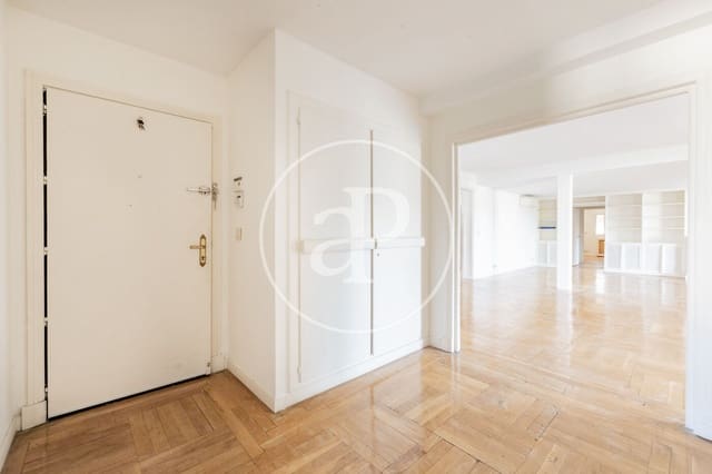 4 slaapkamer Penthouse te huur in El Viso, Madrid stad met garage - € 5.500 (Ref: 9990742)