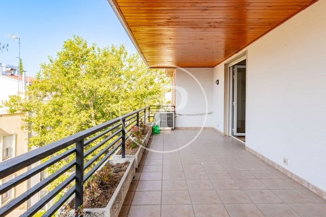 4 slaapkamer Penthouse te huur in El Viso, Madrid stad met garage - € 5.500 (Ref: 9990742)