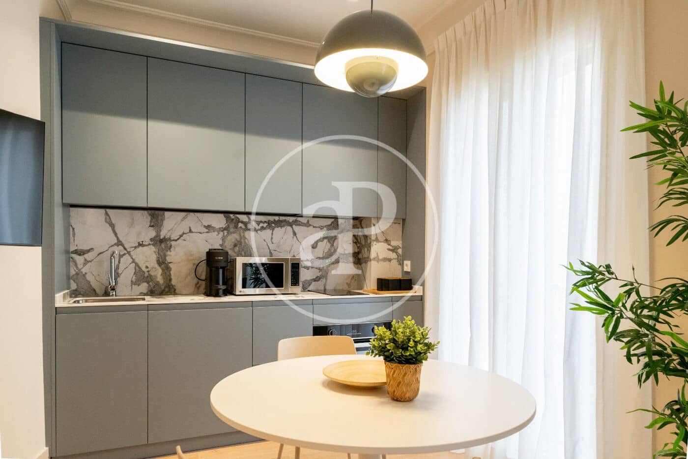 1 bedroom Apartment for rent in Madrid city - € 2,200 (Ref: 9994262)