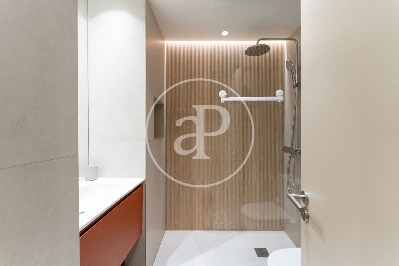 1 bedroom Apartment for rent in Madrid city - € 2,200 (Ref: 9994262)